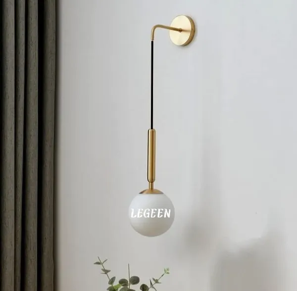 Gold_And_White_Metal_And_Glass_Hanging_Pendant_Light_For_Home_And_Kitchen