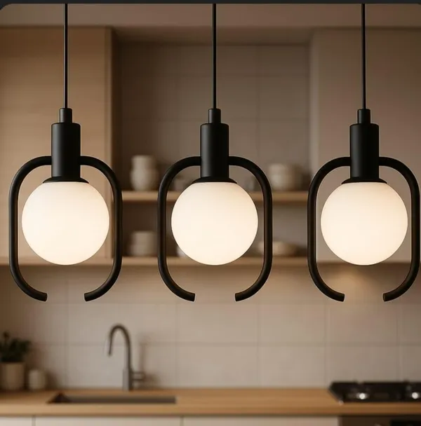 Black_Metal_And_Glass_Hanging_Pendant_Light_For_Home_And_Kitchen