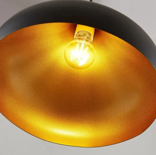 Black_Metal_And_Glass_Hanging_Pendant_Light_For_Home_And_Kitchen