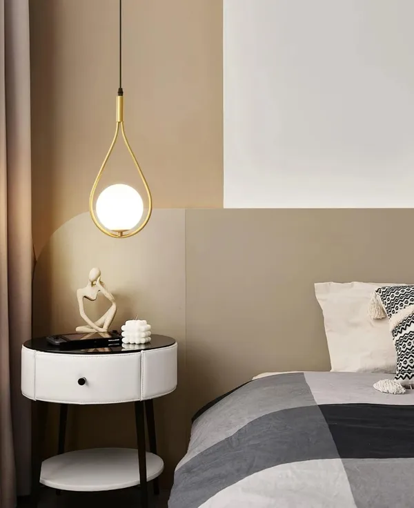 Gold_And_White_Metal_And_Glass_Hanging_Pendant_Light_For_Home_And_Kitchen