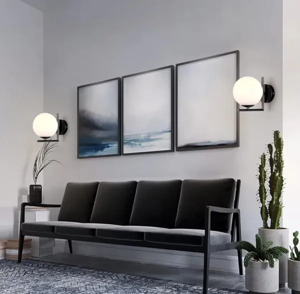 Black_Metal_And_Glass_Hanging_Pendant_Light_For_Home_And_Kitchen