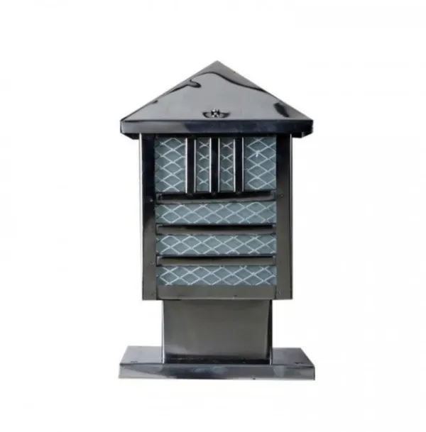 Silver_Metal_And_Glass_Light_For_Home_And_Kitchen