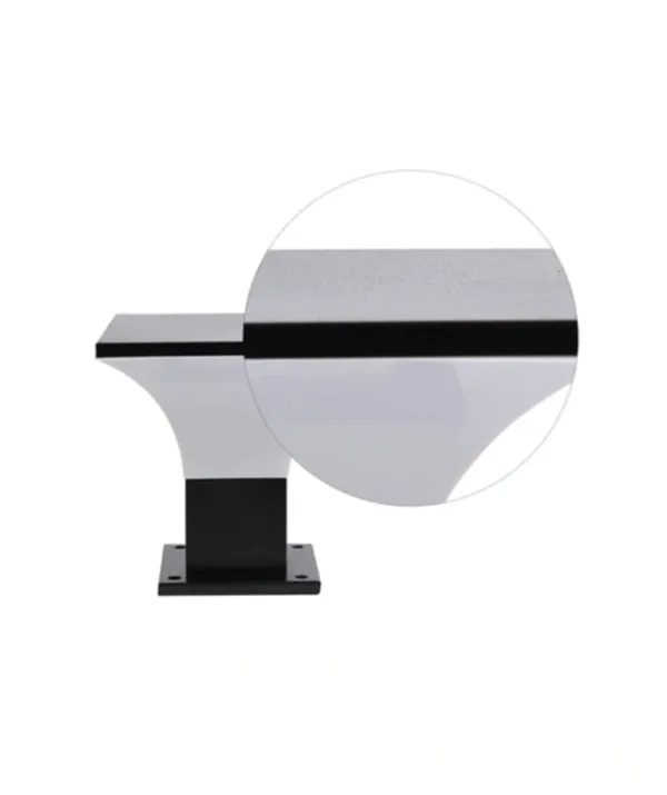 Black_Metal_And_Glass_Gate_Pillar_Light_For_Home_And_Kitchen