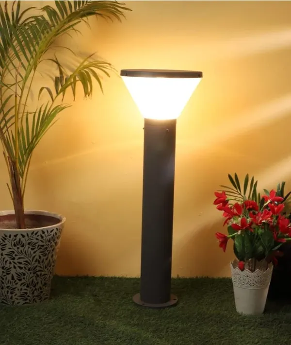 Grey_Metal_And_Glass_Garden_Bollard_Light_For_Home_And_Kitchen