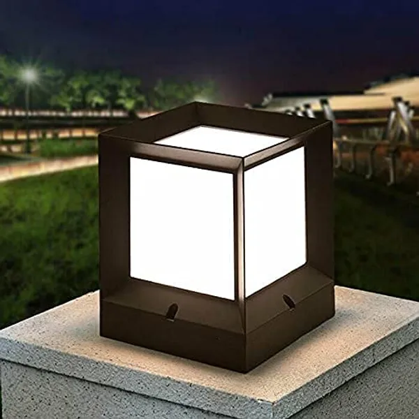 Black_And_White_Metal_And_Glass_Gate_Pillar_Light_For_Home_And_Kitchen