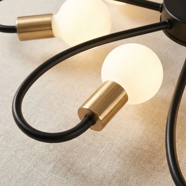 Black_Metal_And_Glass_Led_Wall_Light_For_Home_And_Kitchen