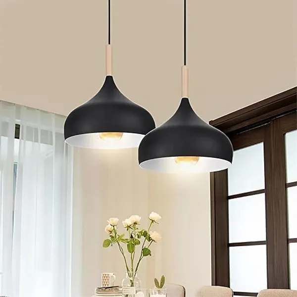 Black_Metal_And_Glass_Gate_Pillar_Light_For_Home_And_Kitchen