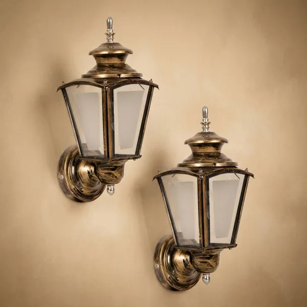 Antique_Copper_Metal_And_Glass_Outdoor_Wall_Light_For_Home_And_Kitchen