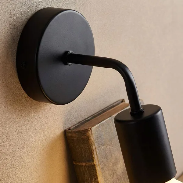 Black_Metal_And_Glass_Wall_Light_For_Home_And_Kitchen