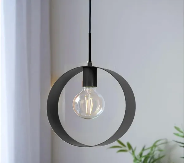 Black_Metal_And_Glass_Hanging_Pendant_Light_For_Home_And_Kitchen
