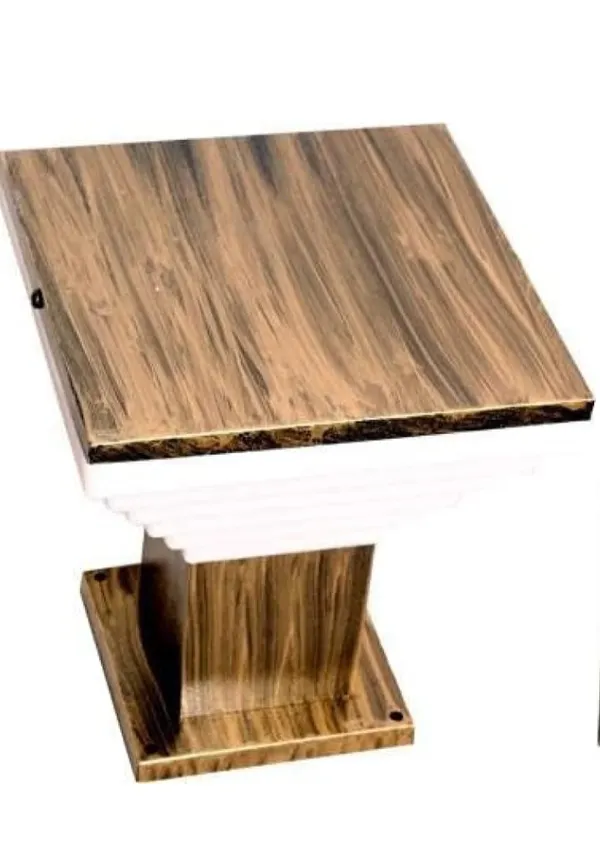 Black_Metal_And_Glass_Gate_Pillar_Light_For_Home_And_Kitchen