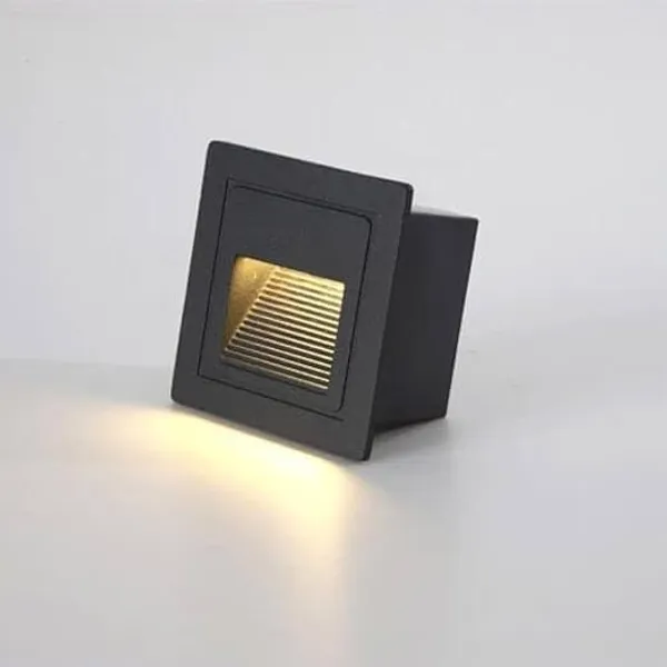 Black_Metal_And_Glass_Led_Wall_Light_For_Home_And_Kitchen