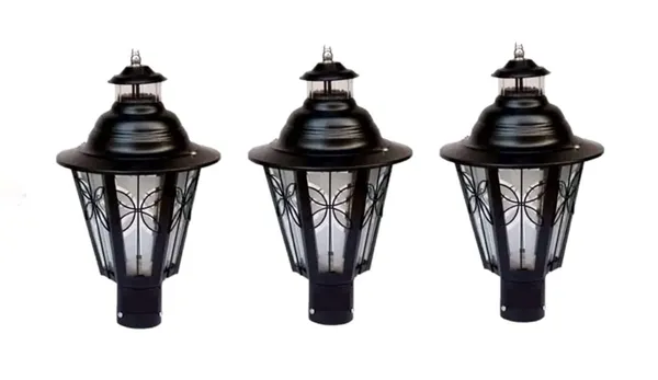 Black_Metal_And_Glass_Gate_Pillar_Light_For_Home_And_Kitchen