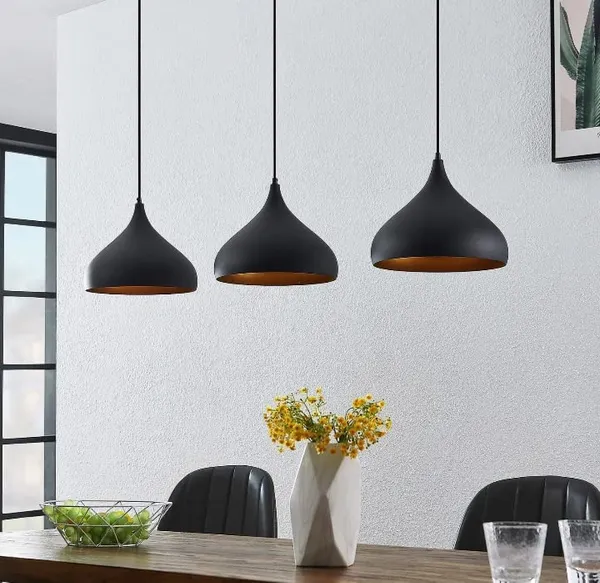 Black_Metal_And_Glass_Hanging_Pendant_Light_For_Home_And_Kitchen