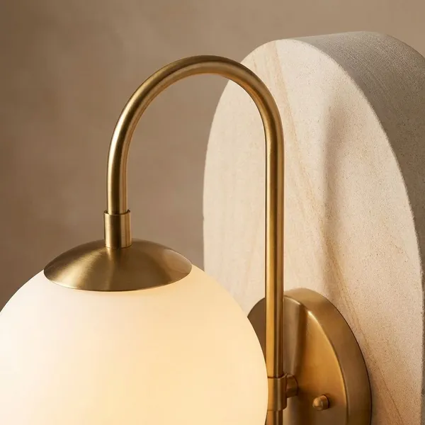 Gold_Metal_And_Glass_Wall_Light_For_Home_And_Kitchen