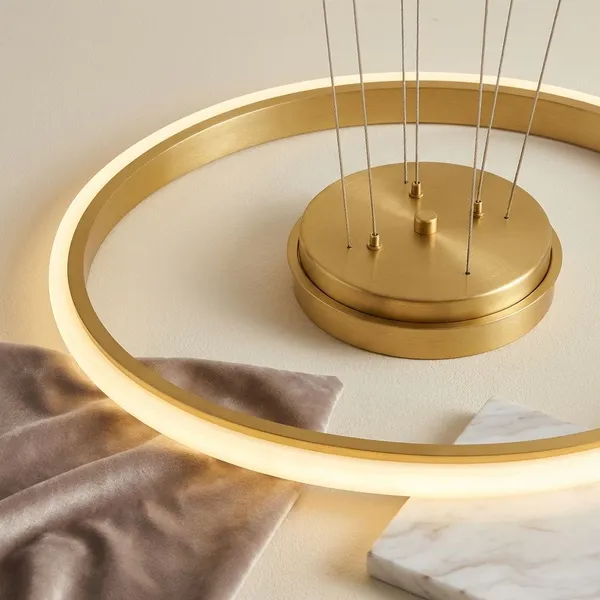 Gold_Metal_And_Glass_Led_Chandelier_For_Home_And_Kitchen