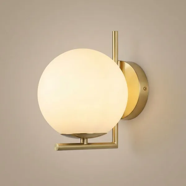 Gold_Metal_And_Glass_Wall_Light_For_Home_And_Kitchen