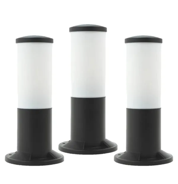 Black_Metal_And_Glass_Garden_Bollard_Light_For_Home_And_Kitchen