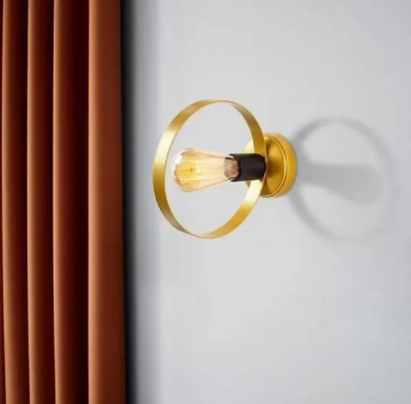 Gold_Metal_And_Glass_Wall_Light_For_Home_And_Kitchen