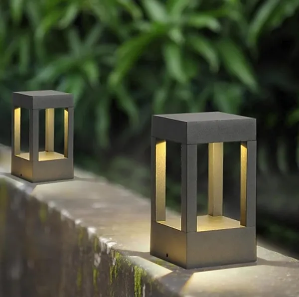 Grey_Metal_And_Glass_Outdoor_Gate_Light_For_Home_And_Kitchen