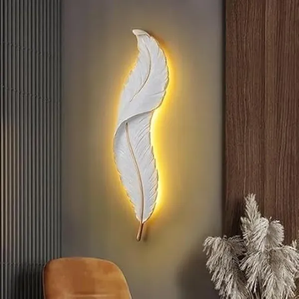 White_Metal_And_Glass_Led_Wall_Light_For_Home_And_Kitchen