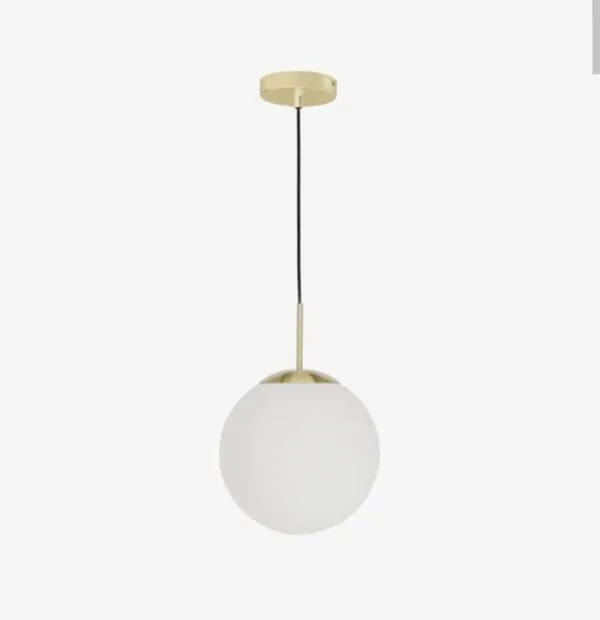 Gold_Metal_And_Glass_Pendant_Light_For_Home_And_Kitchen