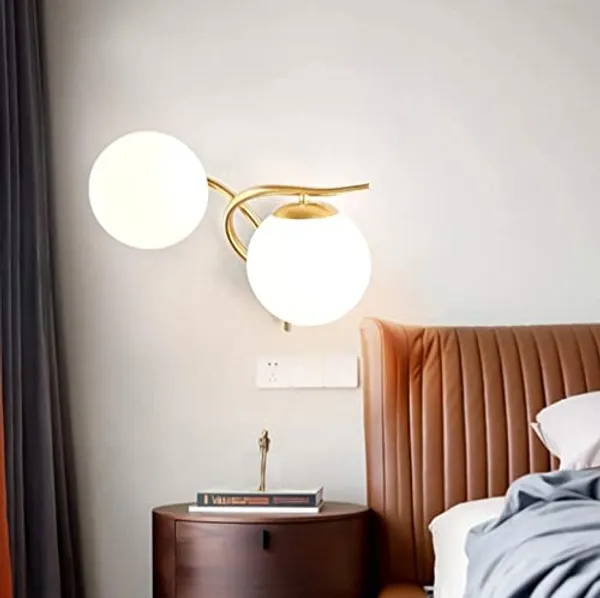Gold_Metal_And_Glass_Wall_Light_For_Home_And_Kitchen