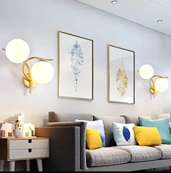 Gold_Metal_And_Glass_Wall_Light_For_Home_And_Kitchen