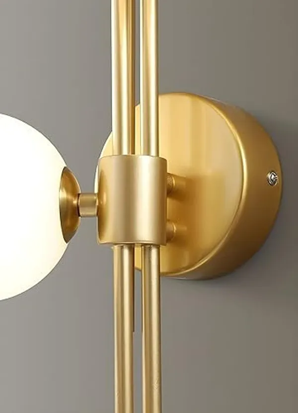 Golden_Metal_And_Glass_Wall_Light_For_Home_And_Kitchen