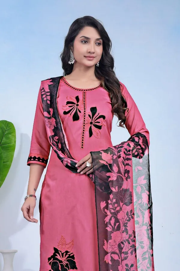 Pink_Rayon_Aari_Work_Kurta_Pant_Set_With_Digital_Dupatta_For_Women