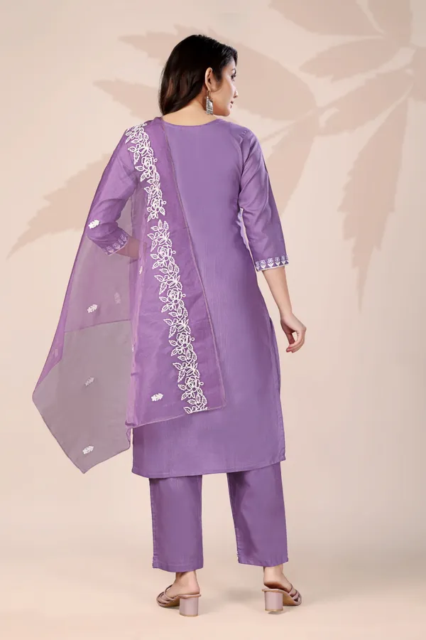 Purple_Rayon_Aari_Work_Kurta_Set_With_Dupatta