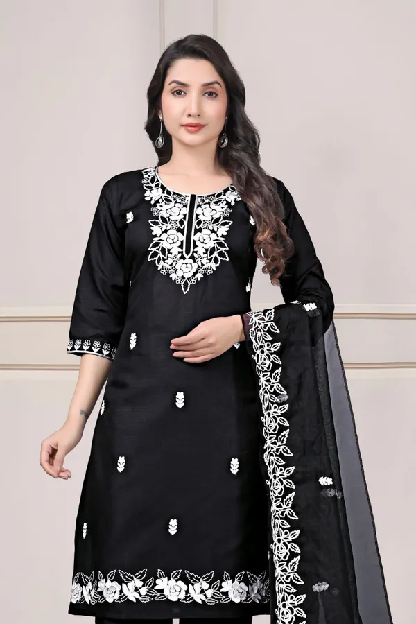 Black_Rayon_Aari_Work_Kurta_Pant_Set_With_Dupatta_For_Women