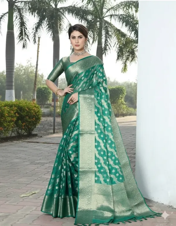 Green_Silk_Premium_Saree_For_Women