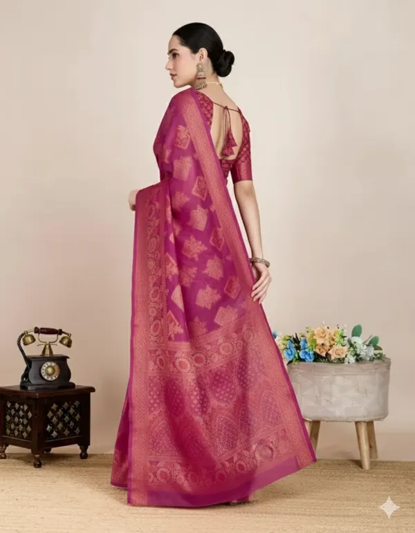 Pink_Silk_Premium_Saree_For_Women