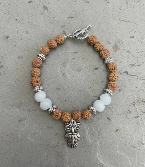 Brown_&_White_Premium_Wisdom_Guard_Bracelet_For_Unisex
