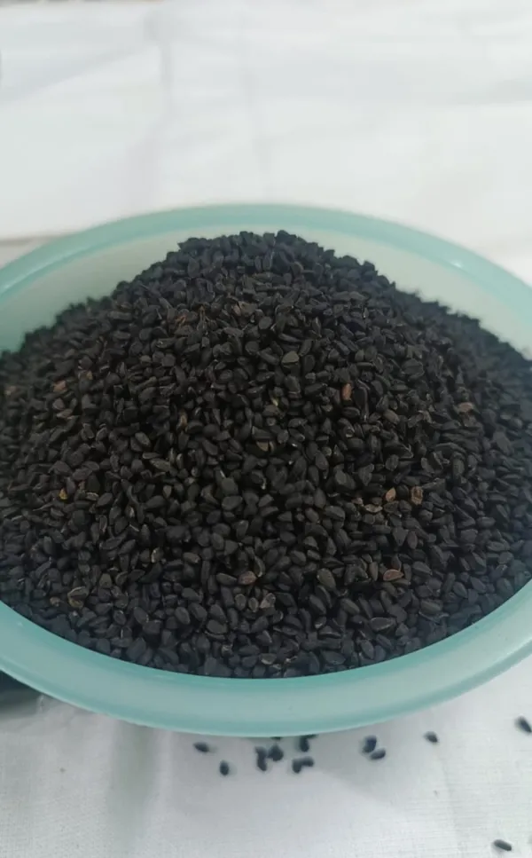 Black_&_Brown_Premium_Quality_Nigella_Seeds_&_Fenugreek_For_Seasoning,_Cooking_&_Spice_Blends_(Pack_Of_2)