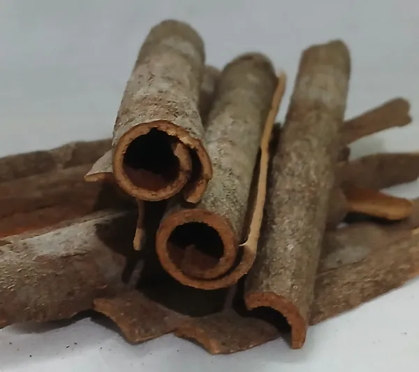 Brown_Premium_Quality_Cinnamon_Stick_&_Mustard_Seeds_For_Cooking,_Baking_&_Seasoning_(Pack_Of_2)