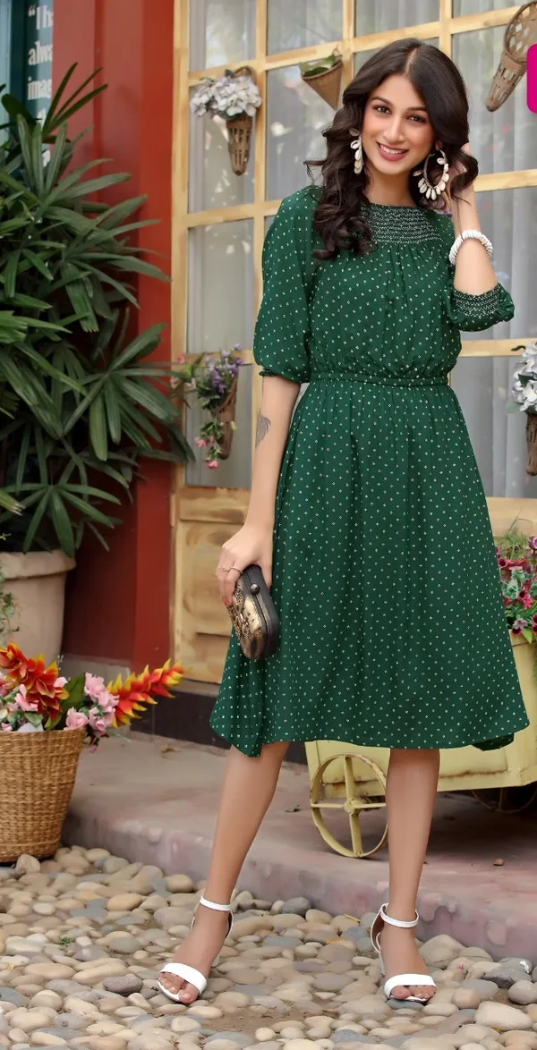 Green_Soft_Cotton_Smocking__Summer_Wear_Dress_For_Women