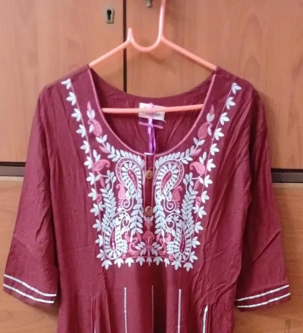 Yok_Embroidered_Gown-Label_-_Red