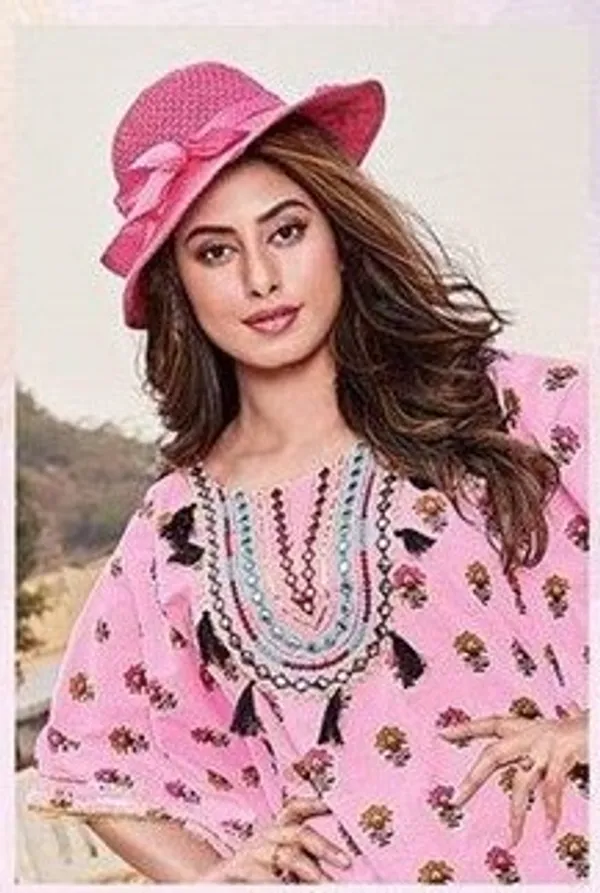 (CNE-26-WKftn-0020)_Printed_With_Gotapatti_Kaftan_-_Pink_Floral_-