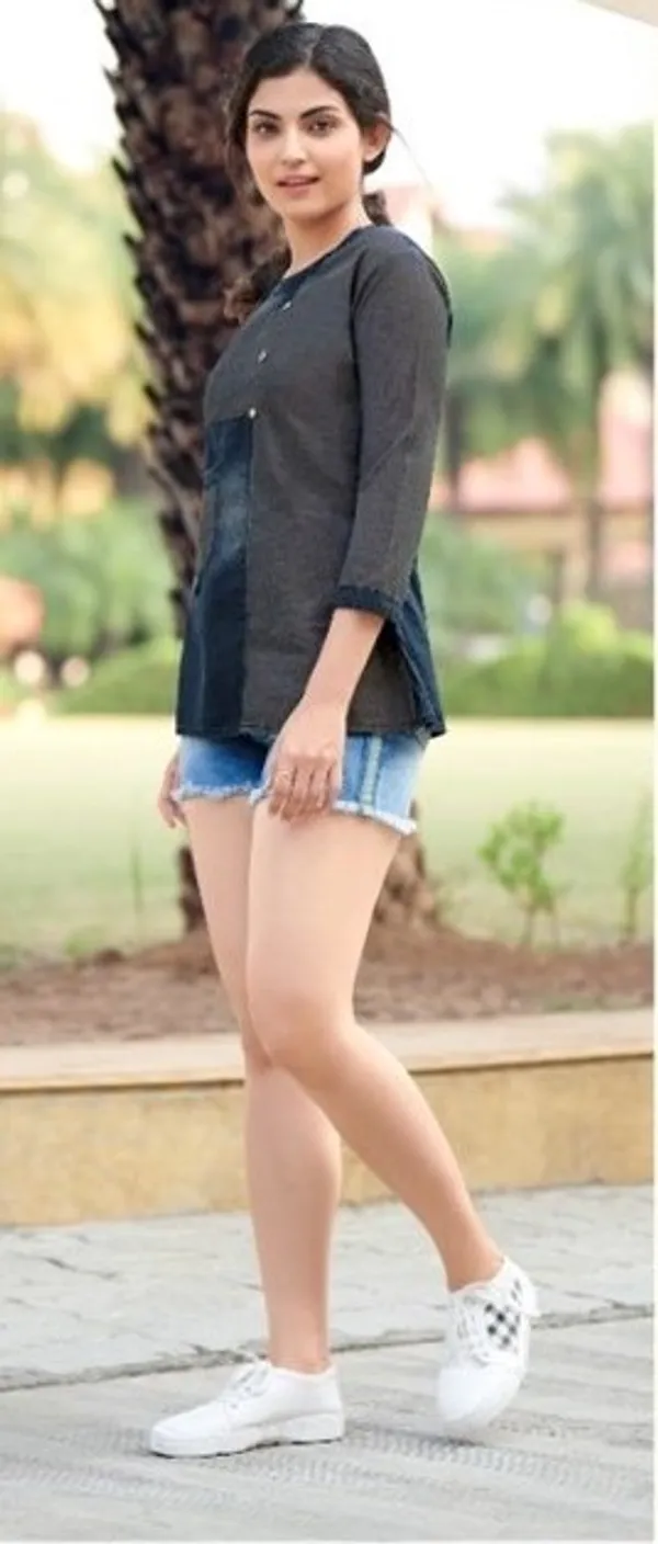 Denim_Tops_-_Front_Pocket