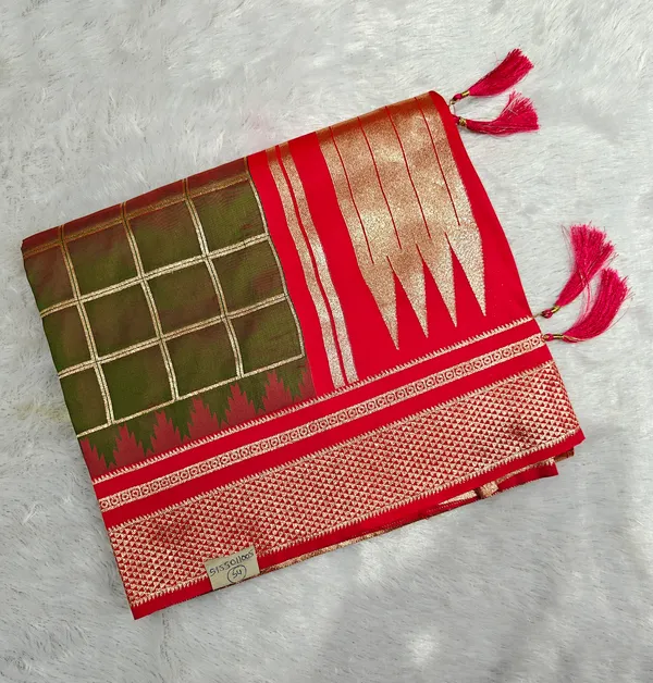 Olive_And_Red_Pure_Irkal_Check_Saree_For_Women