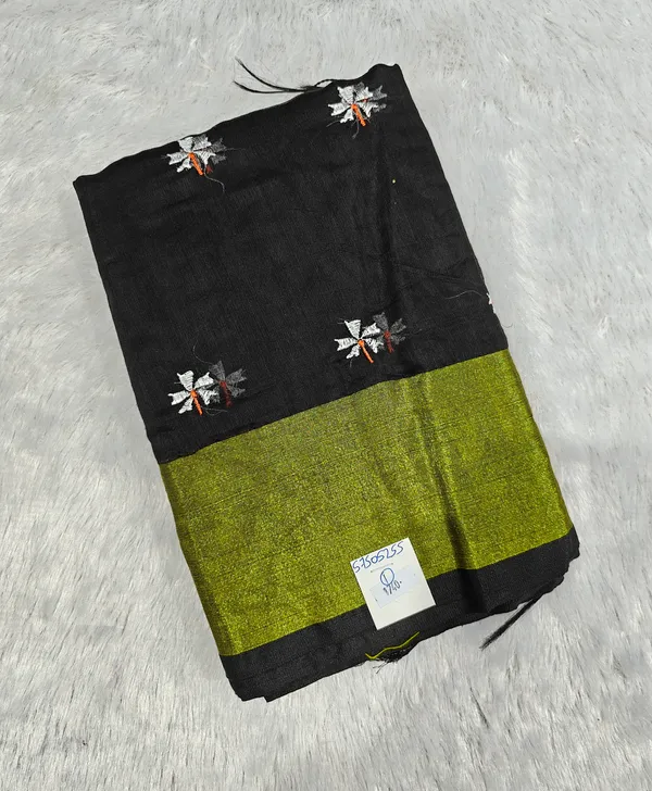 Black_Prajakta_Floral_Cotton_Saree_For_Women