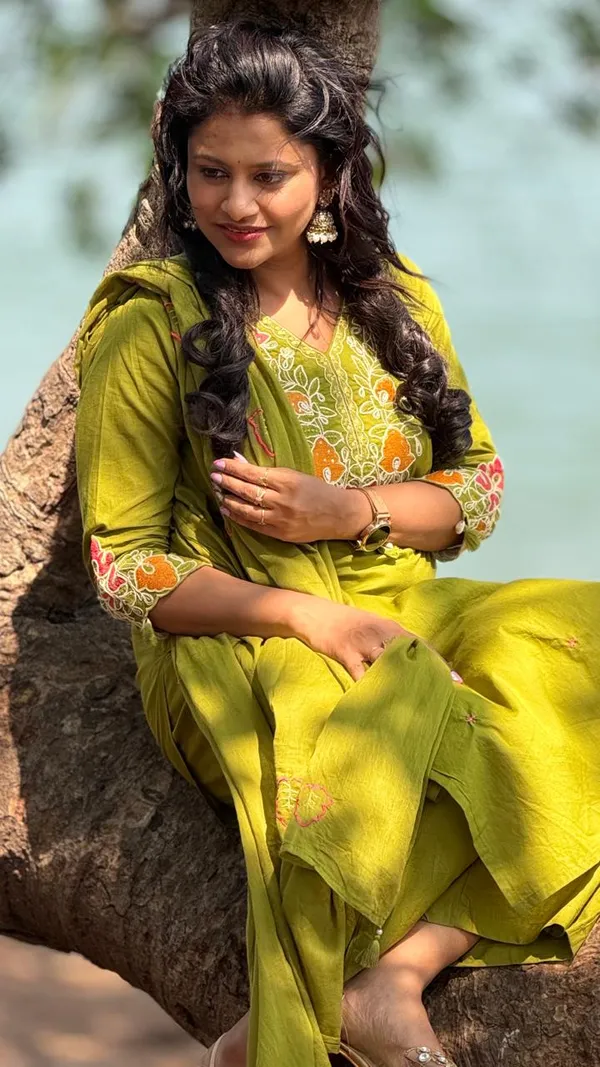 Olive_Green_Cotton_Kurta_Set