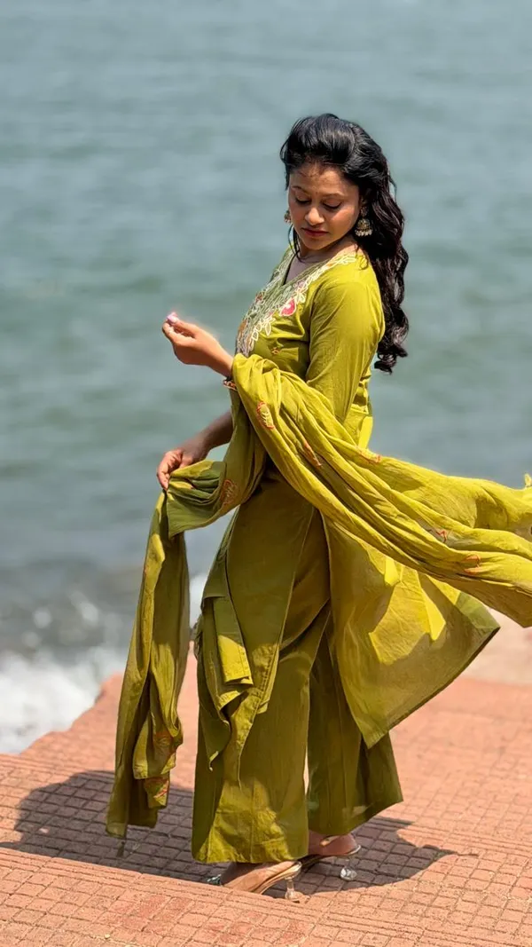 Olive_Green_Cotton_Kurta_Set