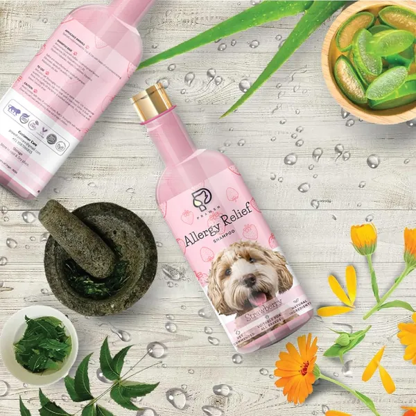 Strawberry_Allergy_Relief_Hypoallergenic_Dog_Shampoo_Deodorizing,_Itch_Relief_For_Dry,_Sensitive_And_Allergy