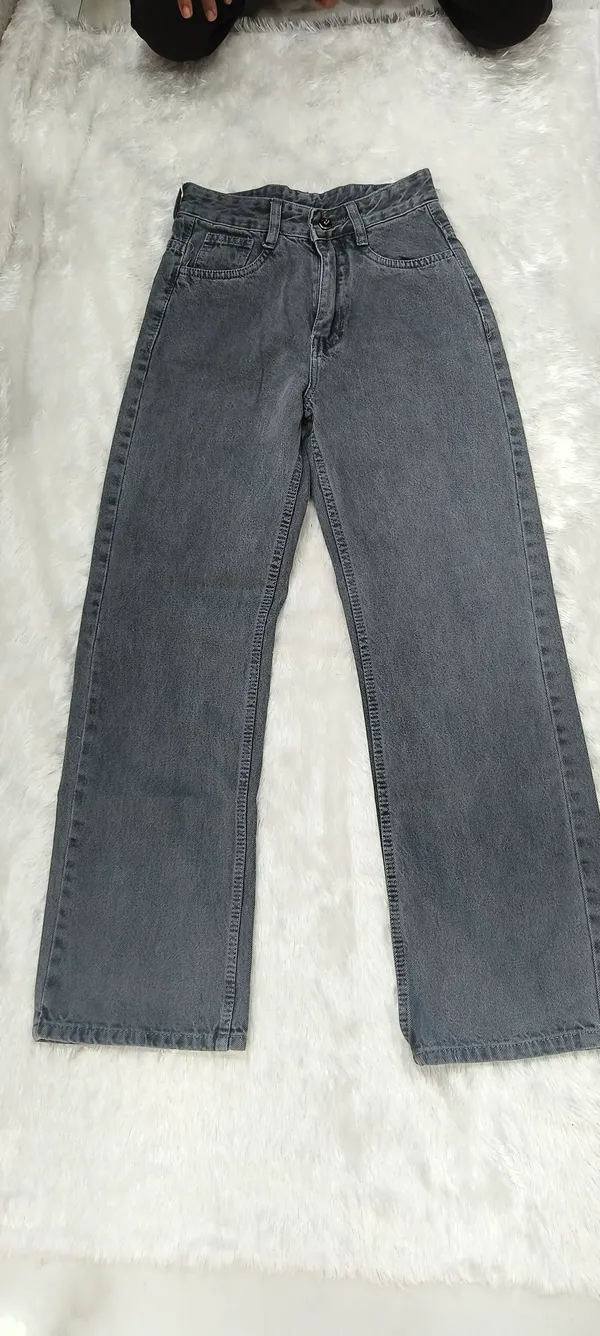 Grey_Premium_Wide_Leg_Jeans_For_Women