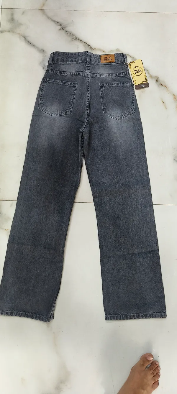 Grey_Premium_Whisker_Wash_Wide_Leg_Jeans_For_Women