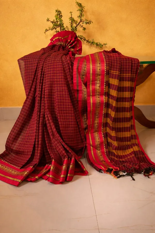 Elegant_Brown_Narayanpet_Cotton_Saree_with_Contrast_Border