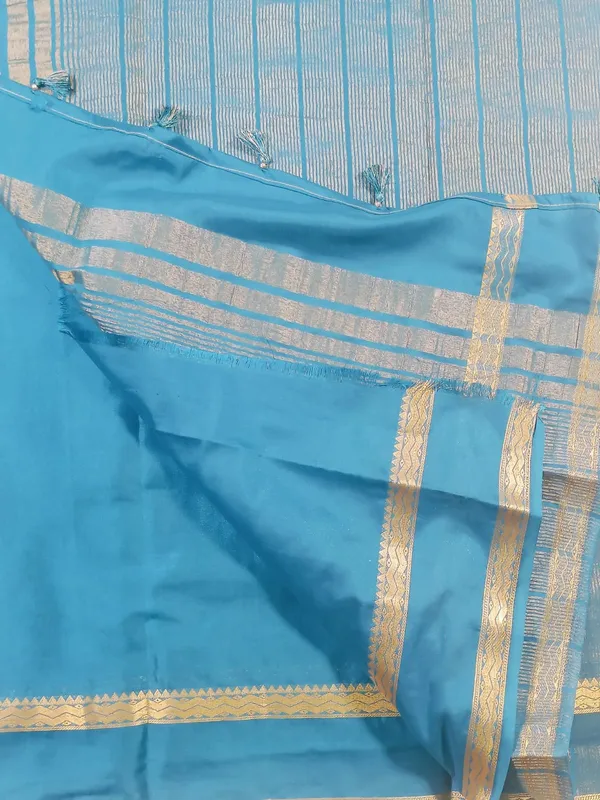 Elegant_Teal_Blue_Banarasi_Soft_Katan_Silk_Saree